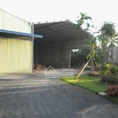 Cho thuê nhà xưởng 25.000m2, khu vực đông công nhân. Đất sản xuất kinh doanh mặt tiền Quốc lộ 1A