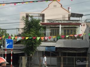 Nhà 140m2, 2 mặt tiền ngay trung tâm thị xã Cai Lậy, tiện ở hay kinh doanh, giá tốt chính chủ