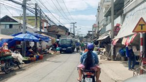 Bán căn nhà 1 trệt, 1 lầu, đối diện chợ Bến Tranh – chợ Gạo, đang cho thuê 12 triệu/tháng