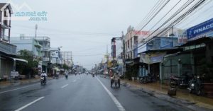 Cần bán gấp khách sạn  mặt tiền Lý Thương Kiệt TP Mỹ Tho doanh thu 400tr/tháng